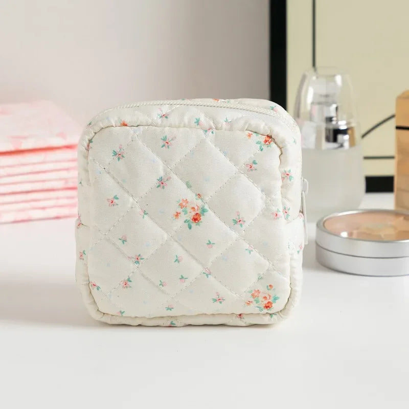✨ Your Perfect Period Pouch! ✨