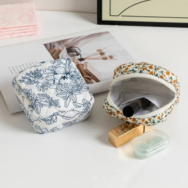✨ Your Perfect Period Pouch! ✨
